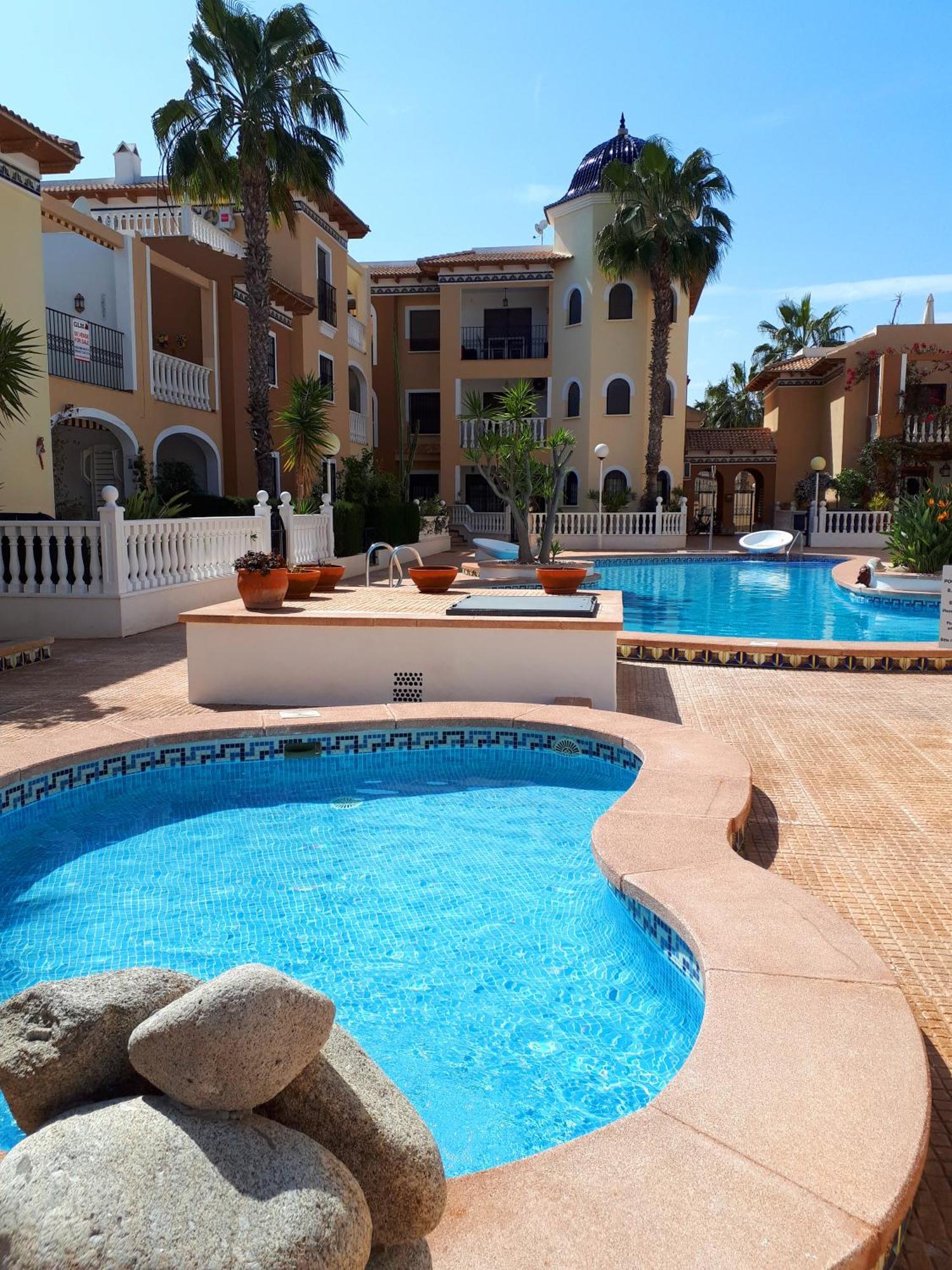 Los Alcázares L.A. Apartment מראה חיצוני תמונה